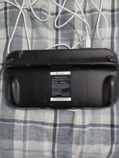 Wii U Console and Gamepad - Image 4