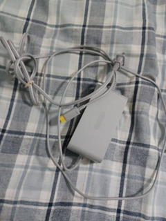 Wii U Console and Gamepad - Image 10