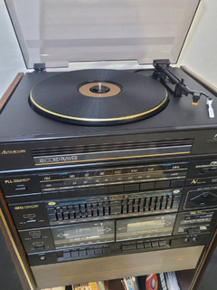 Vintage Stereo system with Records and Tapes - Image 3