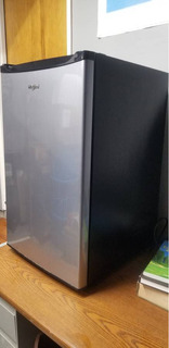 Whirlpool Small Refrigerator - Image 4