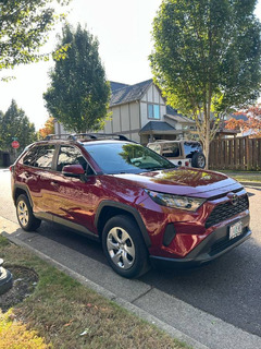 2019 Toyota RAV4 AWD only 28k miles