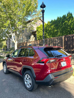 2019 Toyota RAV4 AWD only 28k miles - Image 2