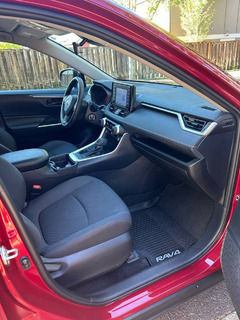 2019 Toyota RAV4 AWD only 28k miles - Image 5