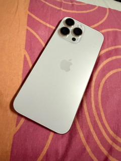 Apple iPhone 16 Pro Max - Dessert Titanium - 256GB