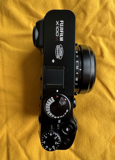 Fujifilm X100VI w/Charger, Strap and Original Box - Image 2