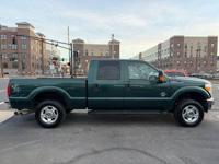 2011 Ford F250 Super Duty Crew Cab - Financing Available! - Image 8