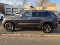 2017 Jeep Grand Cherokee - Financing Available! - Image 4