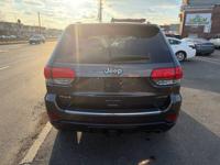 2017 Jeep Grand Cherokee - Financing Available! - Image 6