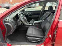 2017 Nissan Altima - Financing Available! - Image 10
