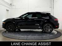 2021 Porsche Macan AWD All Wheel Drive S Premium Package Panoramic Moo Est. payment OAC† - Image 6