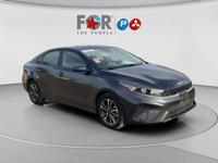 2024 Kia Forte LXS sedan Gravity Gray CALL 928-351-6484 FOR AVAILABILITY - Image 4