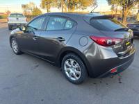 2014 Mazda 3/ Auto / Clean Title / 2-Owner Great MPG / 136K, Mazda3 Salem/1477 Hawthorne Ave NE - Image 4