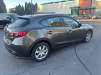 2014 Mazda 3/ Auto / Clean Title / 2-Owner Great MPG / 136K, Mazda3 Salem/1477 Hawthorne Ave NE - Image 5