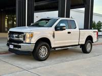 2019 Ford F-250 F250 Super Duty Ext Cab 4WD 6.2 1-Owner Car Fax NO RUST Houston TX FREE SHIPPING UP TO 1,000 MI (.80C/MI Add - Image 4