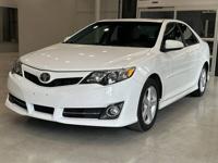 2013 Toyota Camry SE-92K Miles - Clean Carfax - Rare Find SE Washington ST. Portland, Or 97214 - Image 3