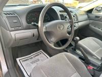 2004 Toyota Camry LE FWD RUNS GREAT WE FINANCE! ALL CREDIT WELCOME NO DEALER FEES - Image 9