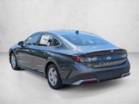 2025 Hyundai Sonata SE AUTONATION Call (386) 603-6783 to confirm availability - February 25th - Image 9
