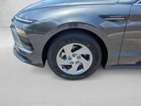 2025 Hyundai Sonata SE AUTONATION Call (386) 603-6783 to confirm availability - February 25th - Image 10