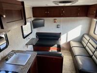 2017 VINTAGE 332LQ Camper and car Hauler TRAILER Est. payment OAC† - Image 3