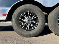 2017 VINTAGE 332LQ Camper and car Hauler TRAILER Est. payment OAC† - Image 10