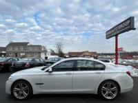 2014 BMW 750I / LOW MILES / M-PACKAGE/ WE SHIP FEASTERVILLE - Image 4