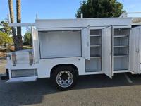 2019 Chevrolet 5500HD 6.6L Duramax,6 new tires,12ft Harbor Bed! north san diego county - Image 3