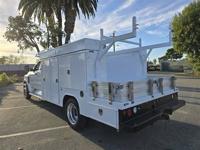 2019 Chevrolet 5500HD 6.6L Duramax,6 new tires,12ft Harbor Bed! north san diego county - Image 7