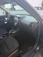 2018 Kia Soul + - Runs and drives perfect! Navigation, back up camera, Jacksonville - Image 6