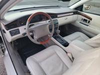 2002 CADILLAC ELDORADO ESC Low miles ! Lynnwood - Image 10