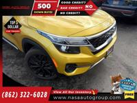 2023 KIA Seltos Nightfall DCT AWD The price in this ad is the downpayment - Image 4