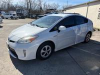 2014 Toyota Prius - Image 3