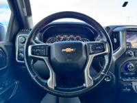 2021 Chevy Silverado 1500 Crew Cab LT 4WD 5.3L V8... ONLY Warr Acres - Image 8