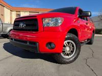 2011 Toyota Tundra SR5 4x4 ROCK WARRIOR 1 ORIGINAL OWNER! FLAWLESS!!! Miramar Motorsports - Image 4