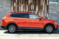 2019 Volkswagen VW Tiguan SEL R-Line AWD W/3rd Row Seats Centennial - Image 8