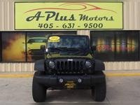 2014 Jeep Wrangler Unlimited Sport 4x4 4dr SUV - Image 4