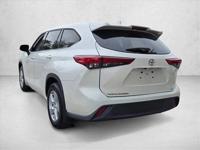 2020 Toyota Highlander LE SUV AUTONATION Call (904) 329-7804 to confirm availability - February 27th - Image 8