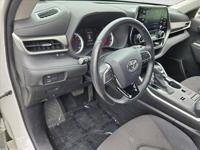 2020 Toyota Highlander LE SUV AUTONATION Call (904) 329-7804 to confirm availability - February 27th - Image 10