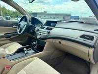 2009 *Honda* *Accord* *LX-P* Honda Accord - Image 4