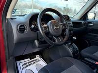 2016 Jeep Patriot Latitude 4x4 4dr SUV East Brunswick, NJ - Image 9
