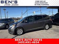 2013 Toyota Sienna XLE FWD 8-Passenger V6 - Image 2