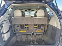 2013 Toyota Sienna XLE FWD 8-Passenger V6 - Image 9