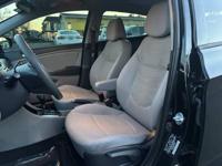 2017 Hyundai Accent / Automatic / Clean Title / Hatchback / 129K Miles Salem/1477 Hawthorne Ave NE (I-5 Exit 256) - Image 8