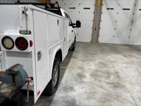 2018 Ford F350 XL Extended Cab 4wd Utility Bed Back Up Camera Mid TN - Image 9