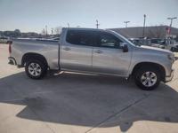 2019 Chevrolet Silverado 1500 LT 4dr 4x2. Financing Available silver Houston - Image 9