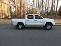 2015 Toyota Tacoma Double Cab NO DEALER FEES Dawsonville / Cumming - Image 3