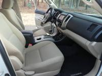 2015 Toyota Tacoma Double Cab NO DEALER FEES Dawsonville / Cumming - Image 8