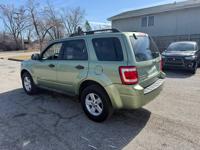 2009 Ford Escape Hybrid LOW MILEAGE!!! EXCELLENT CONDTION!!! DRIVES LIKE NEW!!!! Park Forest - Image 8