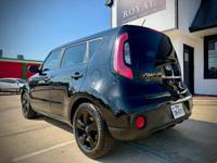 2018 Kia Soul Clean Car Fax 1 Owner Soth Houston - Image 4