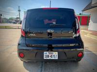 2018 Kia Soul Clean Car Fax 1 Owner Soth Houston - Image 5