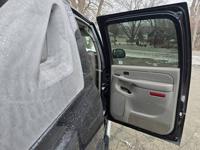 2005 CHEVROLET AVALANCHE ZION ILLINOIS - Image 9